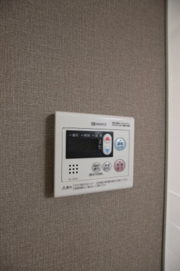 建物設備(給湯器リモコン)