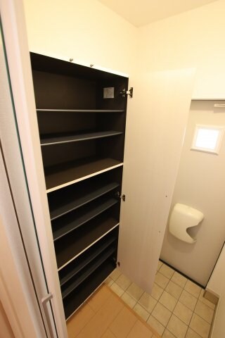 物件内観写真7　(シューズボックス)