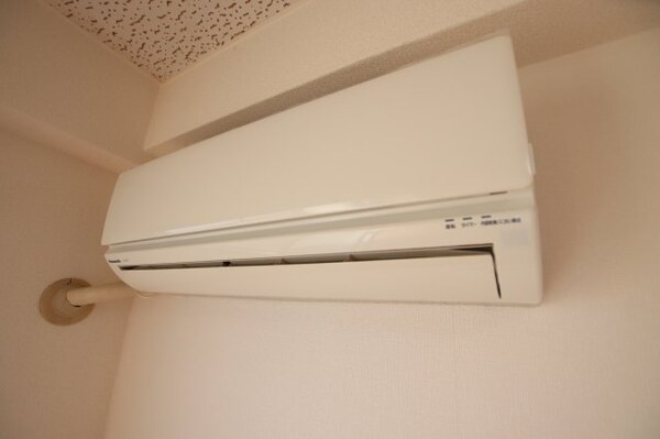 建物設備(エアコン)