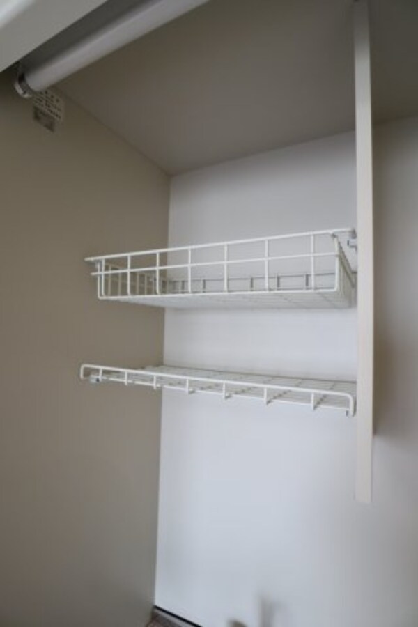 建物設備(吊戸棚)