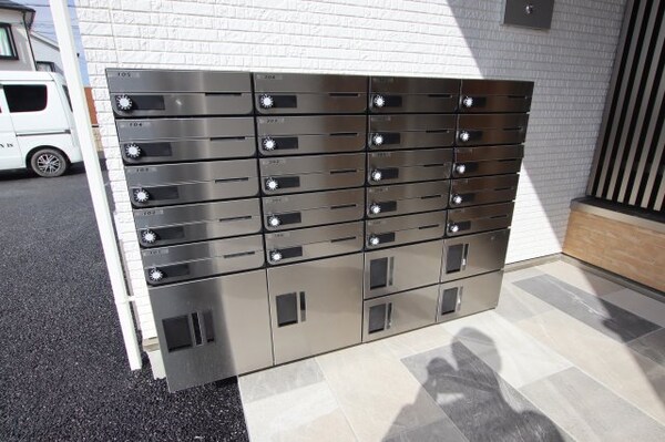 建物設備(宅配BOX)