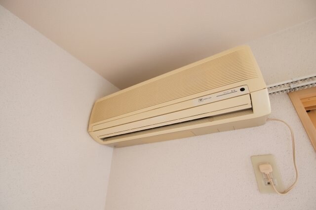 物件内観写真26　(エアコン（リビング）)