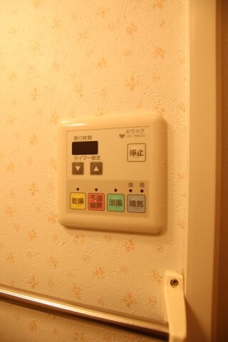 物件内観写真13　(浴室乾燥機能)