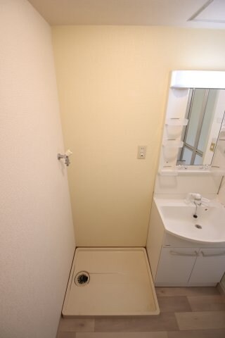 物件内観写真11　(室内洗濯機置き場)