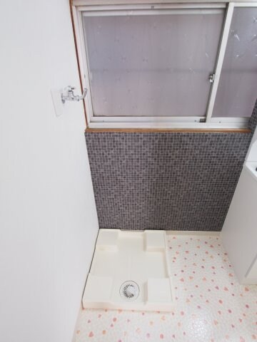 物件内観写真18　(室内洗濯機置場)