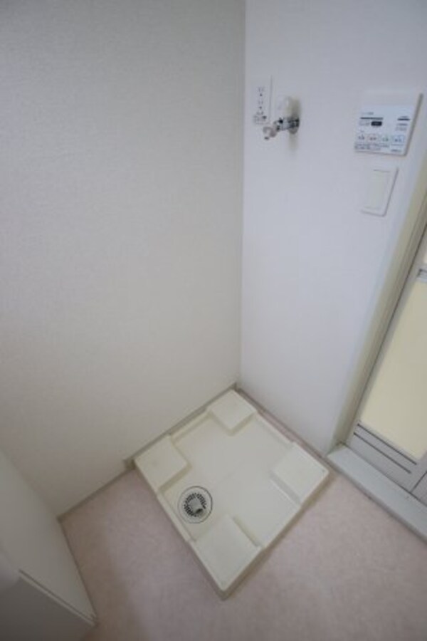 建物設備(室内洗濯機置場)