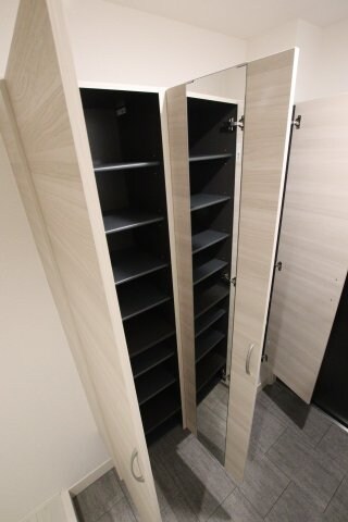 物件内観写真7　(シューズボックス)