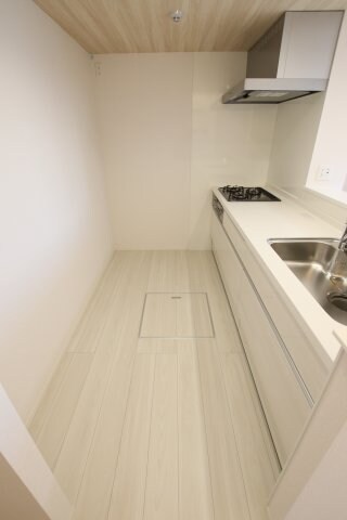 物件内観写真16　(キッチンスペース)