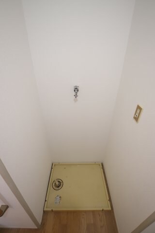 物件内観写真15　(室内洗濯機置場)