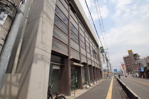 物件内観写真16　(三井住友銀行富田林支店 993m)