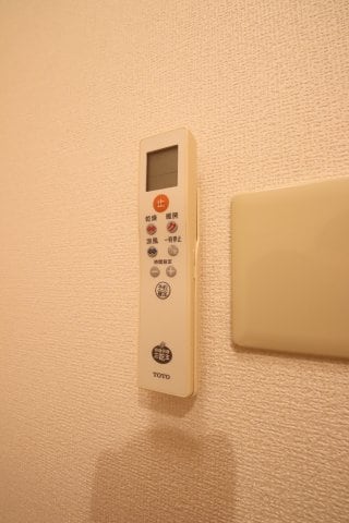 物件内観写真16　(浴室乾燥機)