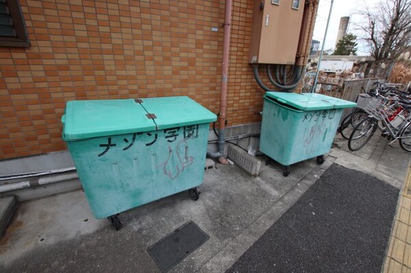 建物設備(ゴミステーション)
