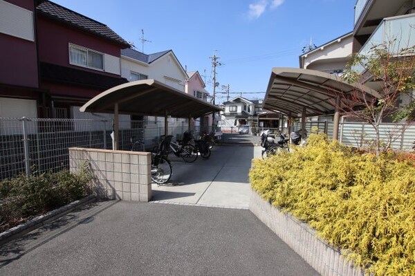 建物設備(駐輪場)