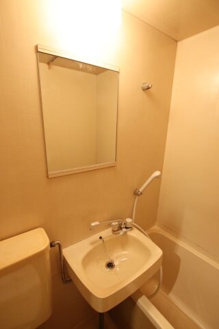 物件内観写真16　(洗面台)