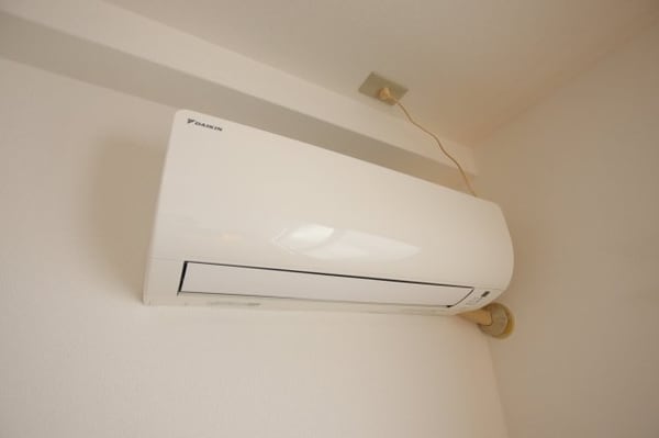 建物設備(エアコン)