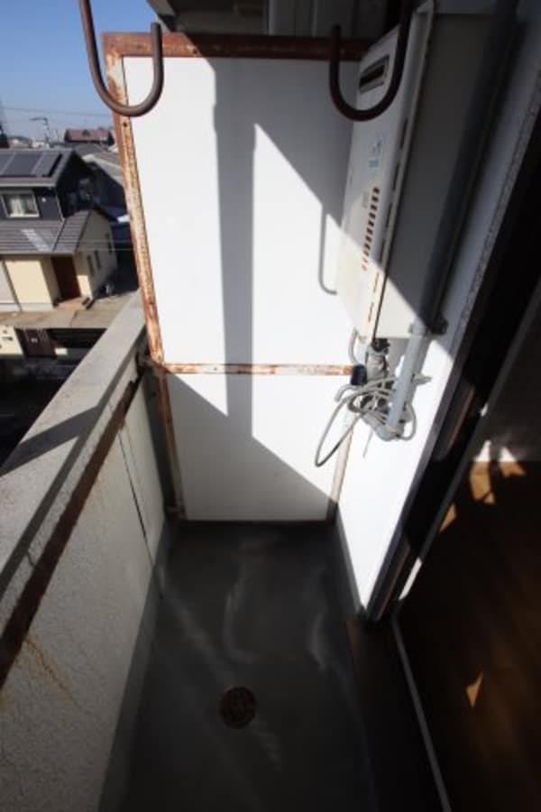 建物設備(室外洗濯機置場)