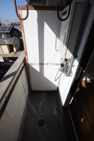 物件内観写真27　(室外洗濯機置場)