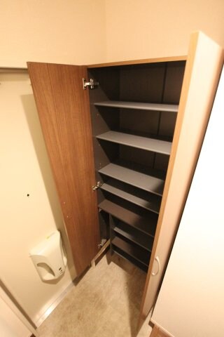 物件内観写真7　(シューズボックス)
