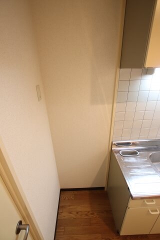 物件内観写真11　(冷蔵庫スペース)