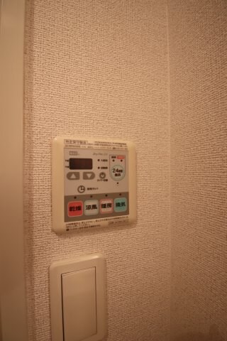物件内観写真14　(浴室乾燥機)