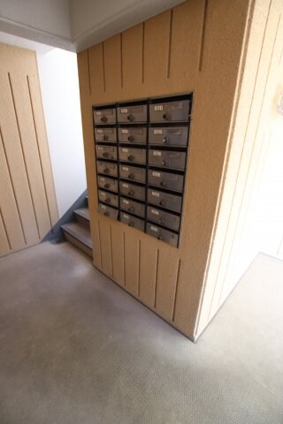 物件内観写真6　(メールボックス)