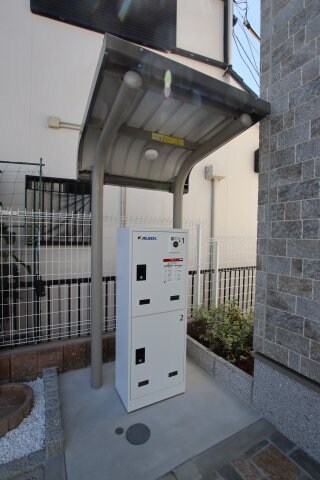 物件内観写真5　(宅配ボックス)