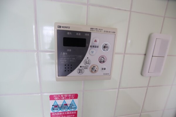 建物設備(給湯器)