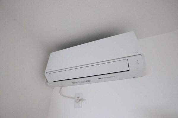 建物設備(エアコン)