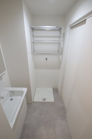 物件内観写真22　(室内洗濯機置場)