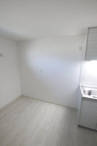 物件内観写真14　(冷蔵庫スペース)