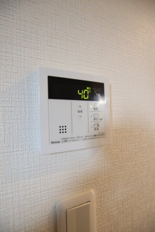 建物設備(給湯器)