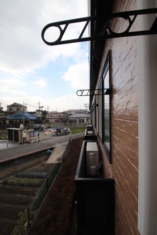 物件内観写真28　(洗濯物干しスペース)