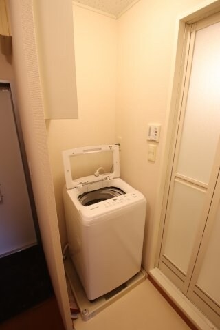 物件内観写真14　(洗濯機)
