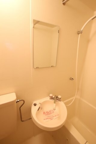 物件内観写真17　(洗面台)