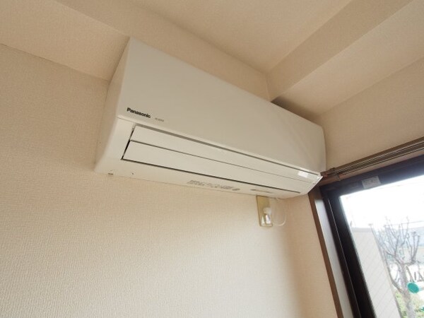 建物設備(エアコン)