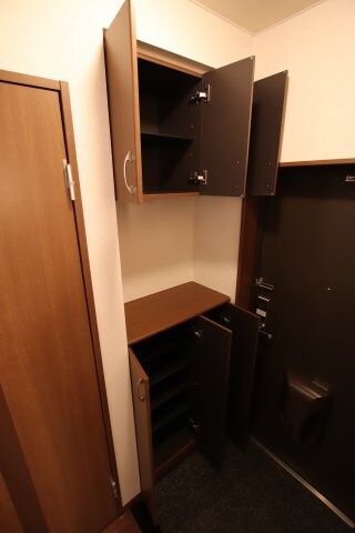 物件内観写真7　(シューズボックス)