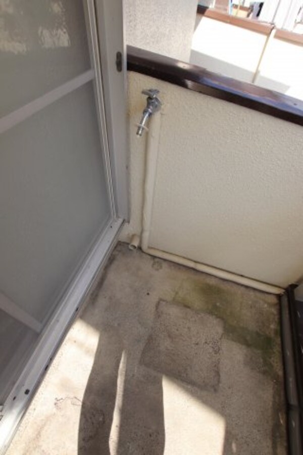 建物設備(室外洗濯機置場)