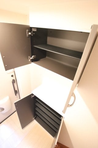 物件内観写真6　(シューズボックス)