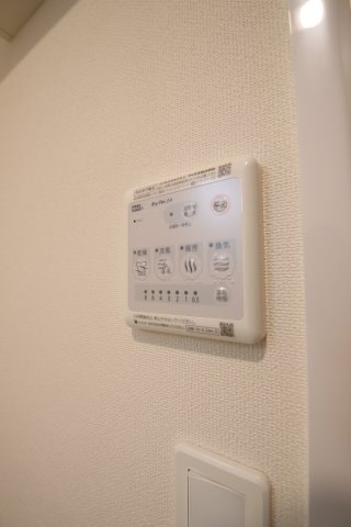 物件内観写真10　(浴室乾燥機能)