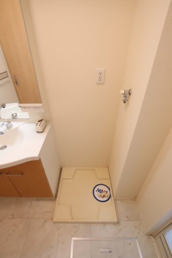 建物設備(室内洗濯機置場)