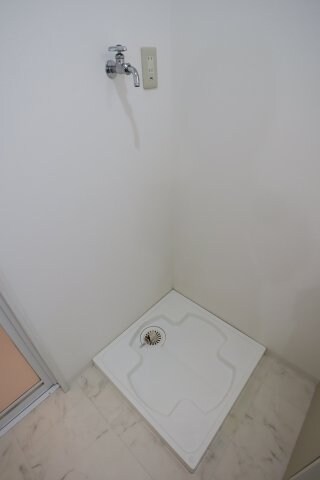 物件内観写真17　(室内洗濯パン)