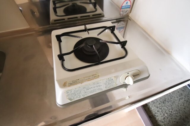 物件内観写真16　(1口コンロ)