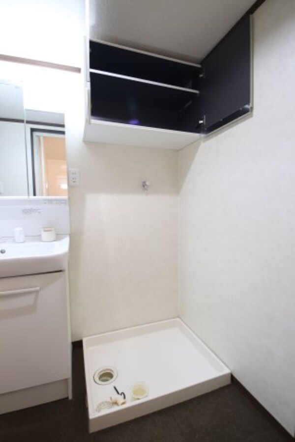 建物設備(室内洗濯機置場)