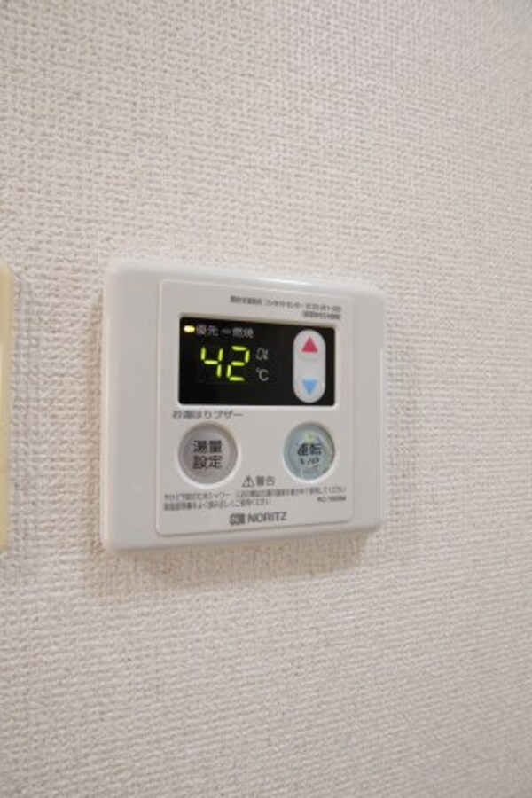 建物設備(給湯器)