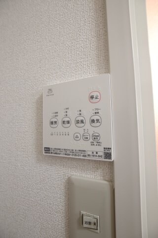 物件内観写真16　(浴室乾燥機)