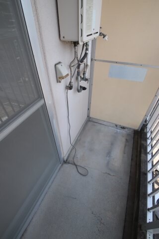 物件内観写真26　(室外洗濯機置場)