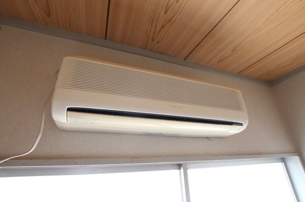建物設備(エアコン)