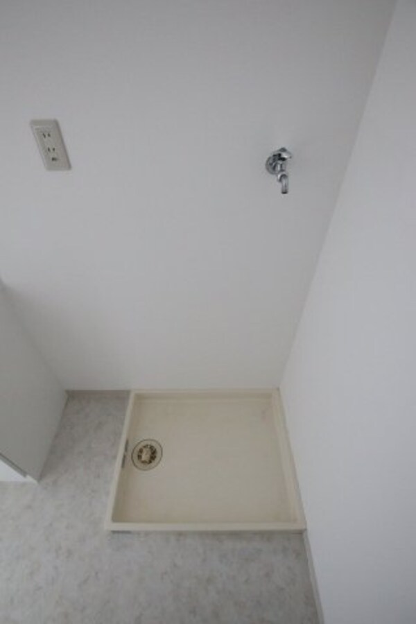 建物設備(室内洗濯機置場)