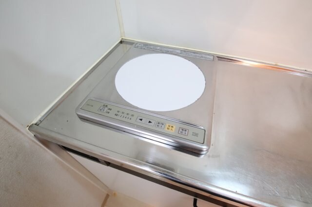 物件内観写真12　(IHコンロ)