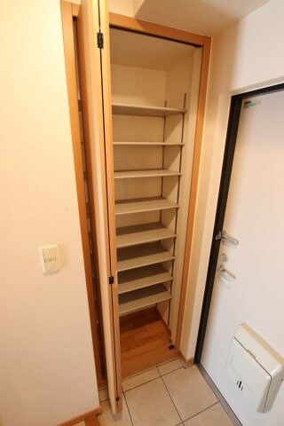 物件内観写真9　(シューズボックス)